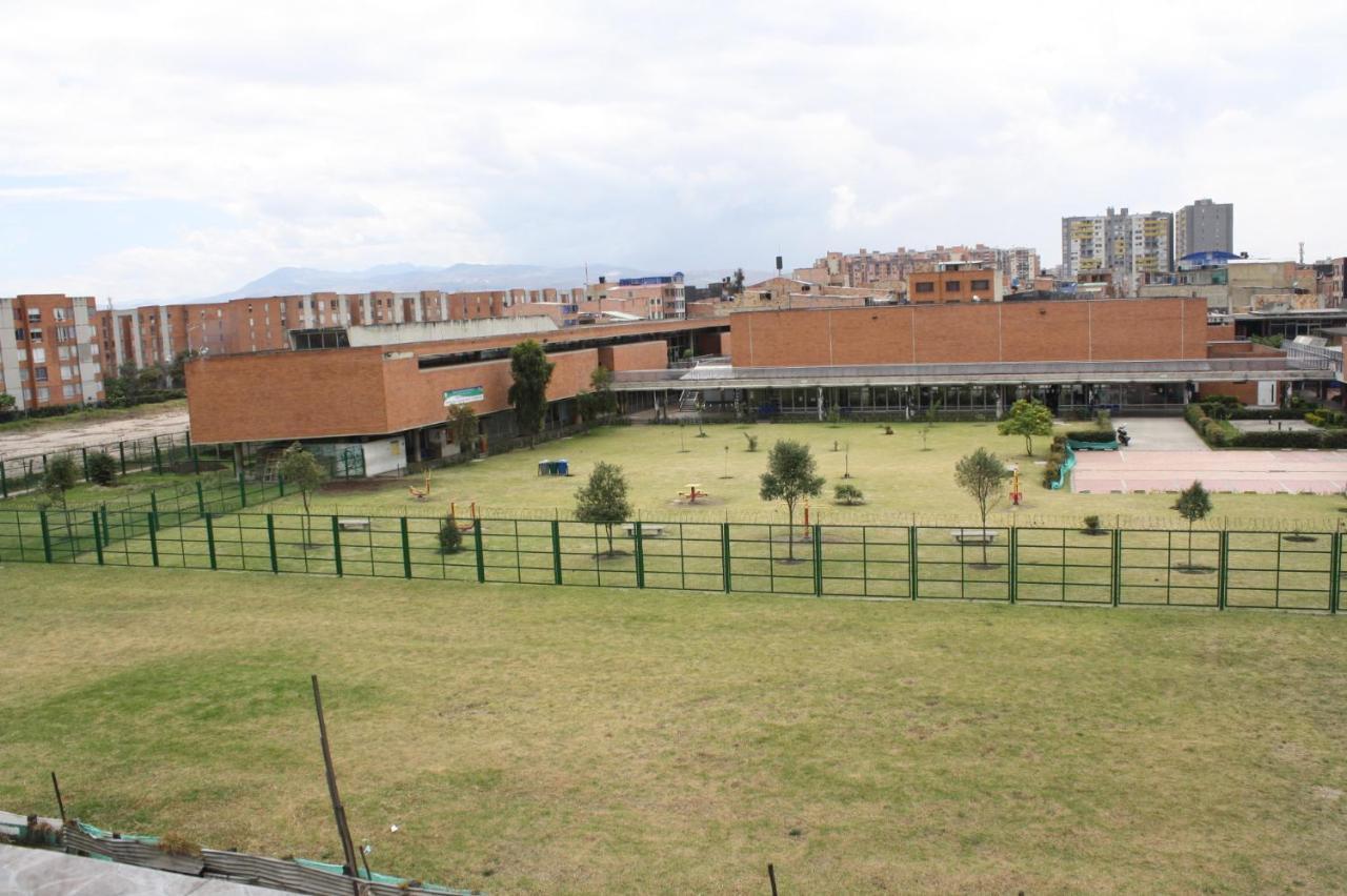Hostel Casa Alb ボゴタ エクステリア 写真