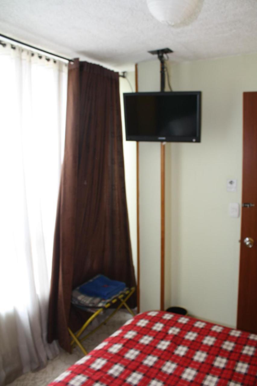 Hostel Casa Alb ボゴタ エクステリア 写真