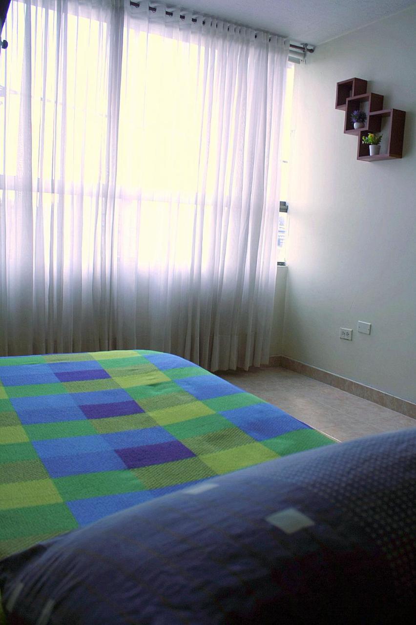 Hostel Casa Alb ボゴタ エクステリア 写真