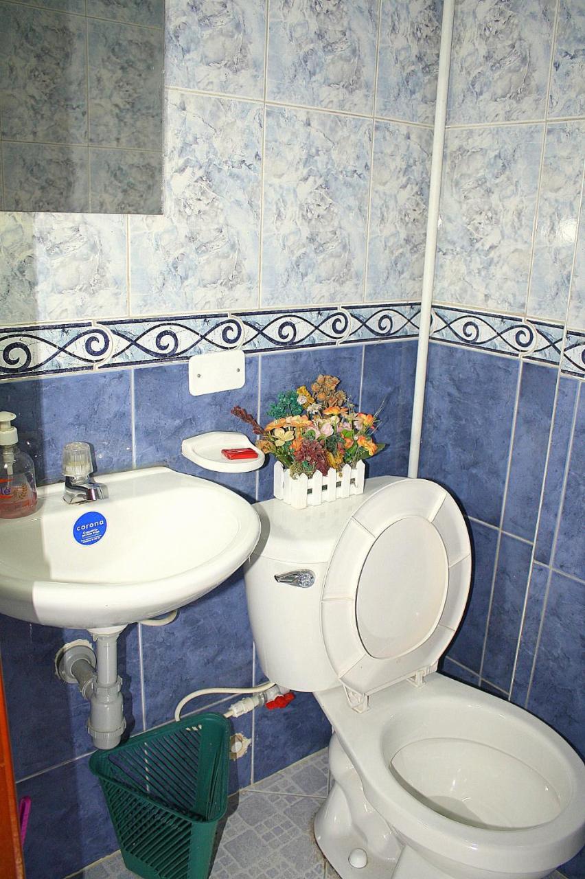 Hostel Casa Alb ボゴタ エクステリア 写真
